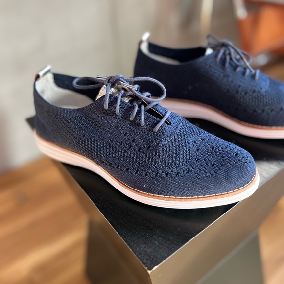 COLE HAAN OG GRD STCHLT WNG OX Size 8 - Picture 3 of 6